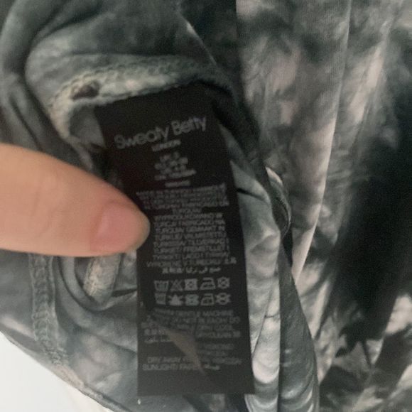 NWT. Sweaty Betty Take It Easy Tie Dye Dress - Picture 10 of 11